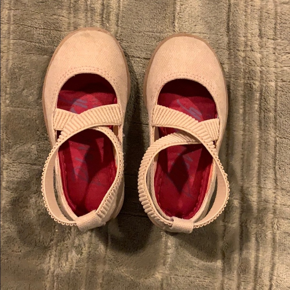 Toddler shoes